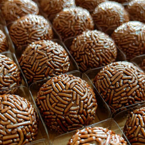 Brigadeiro Tradicional Preto