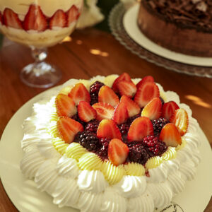 Pavlova de frutas vermelhas